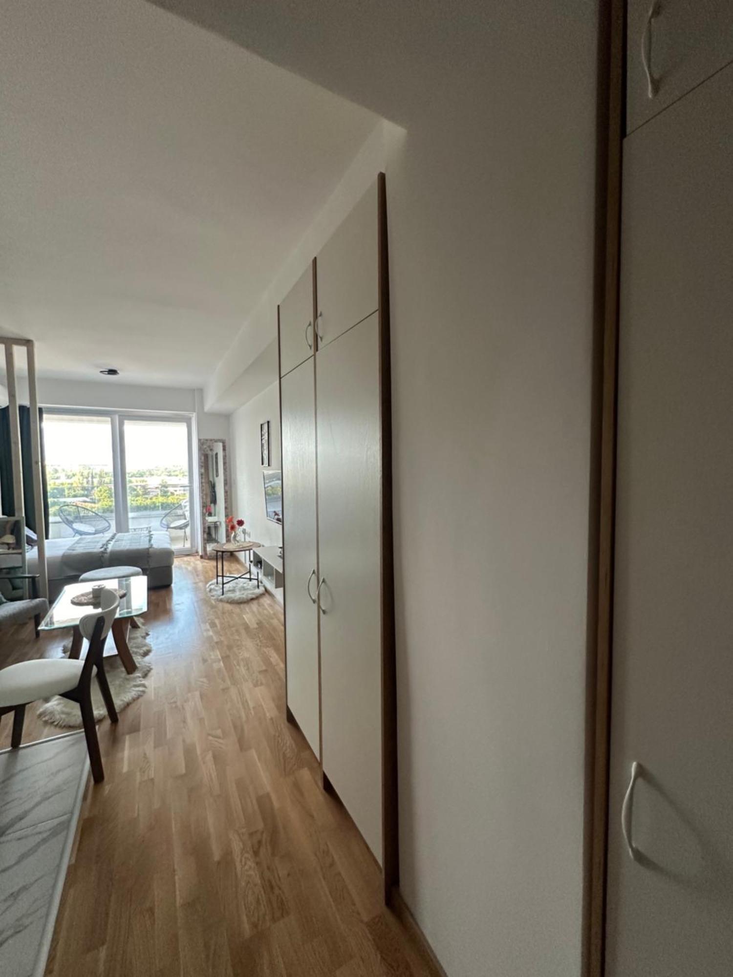 Apartments Jana Скопие Екстериор снимка